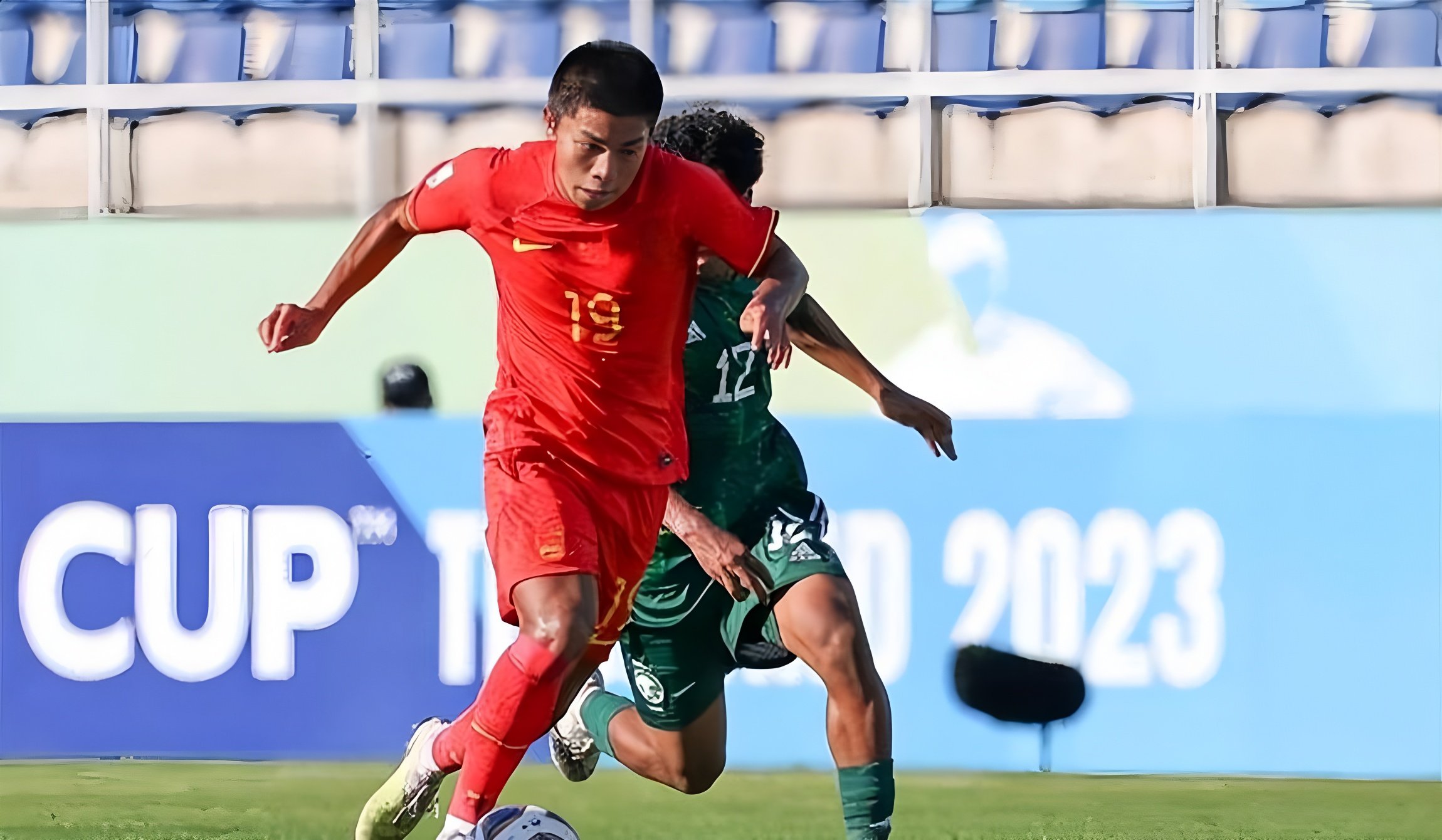 ayx app-拜仁慕尼黑官宣签约备战NBA常规赛凯恩在TL比赛中关键助攻，埃因霍温今夜官宣签约直接炸裂-ayx app